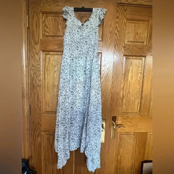J. Gee - Floral Boho Maxi Dress - Picture 1 of 3